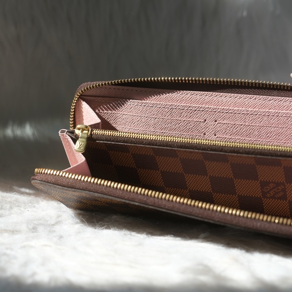 Clemence Wallet - Picture 5 of 5